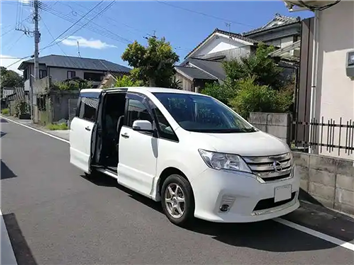 Why choose a chartered vehicle?